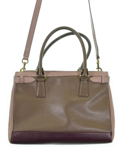Salvatore Ferragamo กระเป๋าถือ
