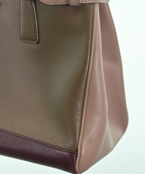 Salvatore Ferragamo กระเป๋าถือ