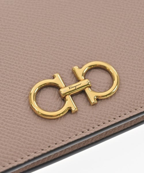 Salvatore Ferragamo กระเป๋าสตางค์/กระเป๋าใส่เหรียญ