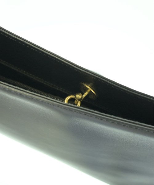 Salvatore Ferragamo กระเป๋าสะพาย