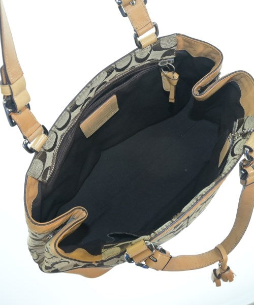 COACH กระเป๋าถือขนาดใหญ่