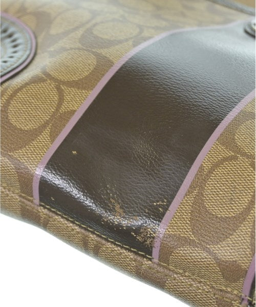 COACH กระเป๋าสะพาย