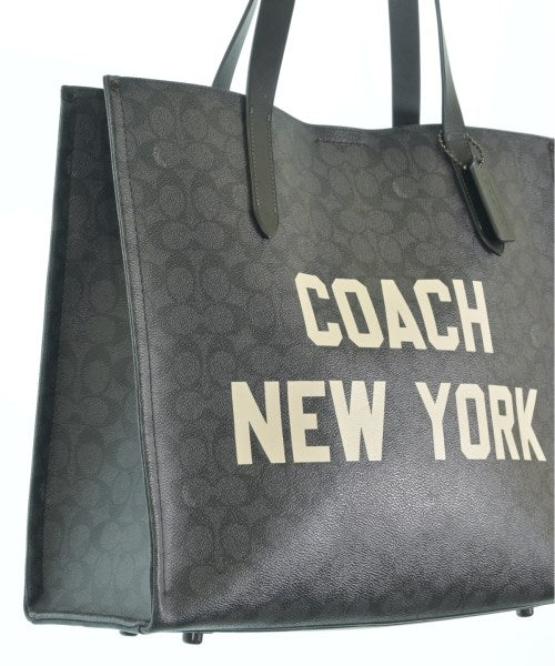 COACH กระเป๋าถือขนาดใหญ่