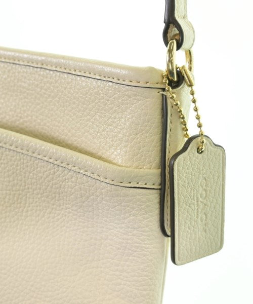 COACH กระเป๋าสะพาย