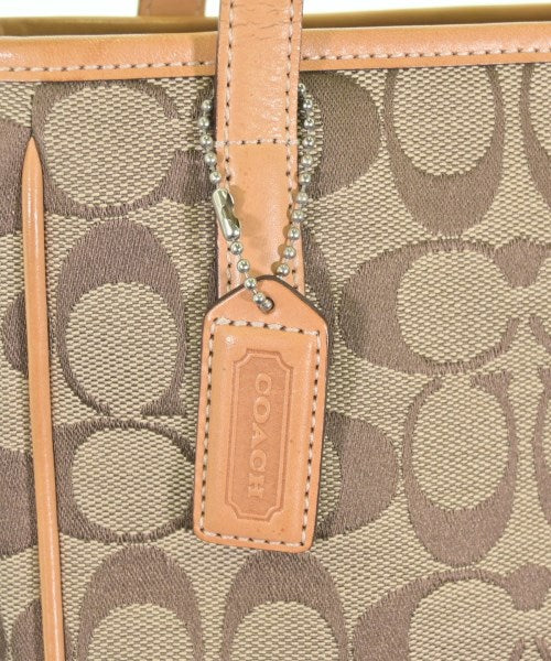 COACH กระเป๋าถือขนาดใหญ่