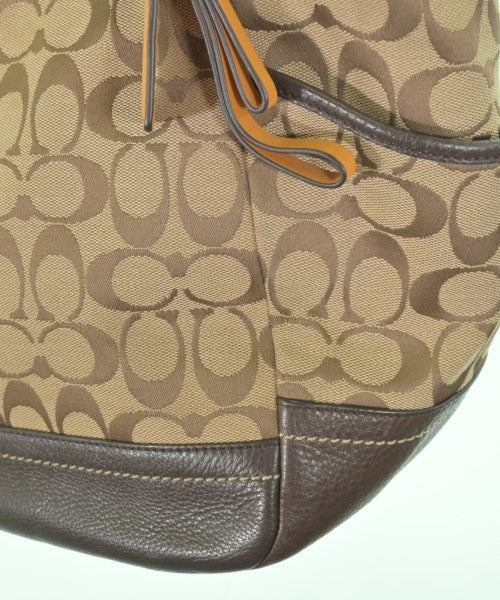 COACH กระเป๋าถือขนาดใหญ่