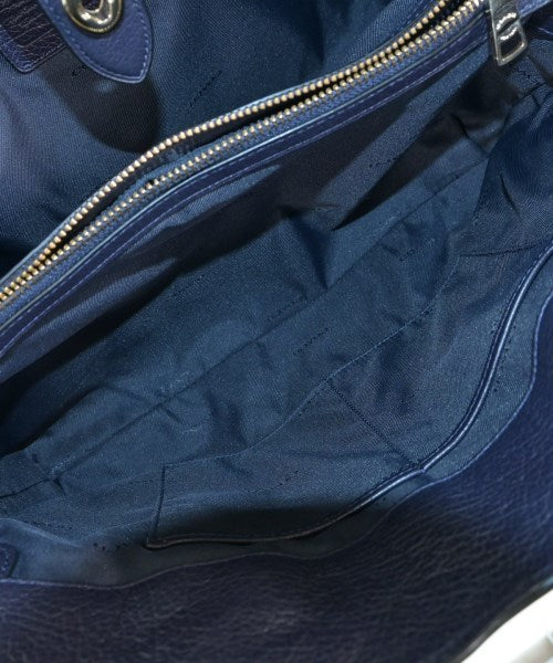 COACH กระเป๋าใส่อุปกรณ์ขนาดใหญ่