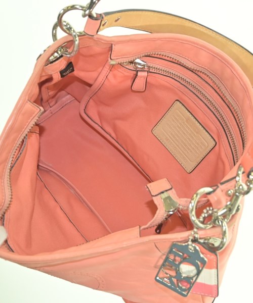COACH กระเป๋าสะพาย