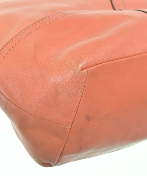 COACH กระเป๋าสะพาย