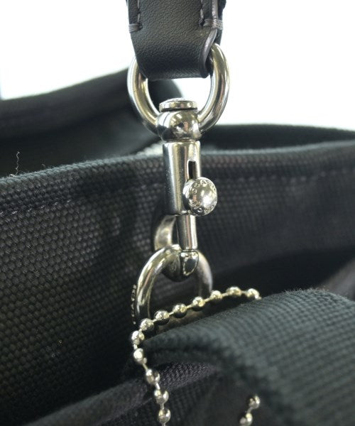 COACH กระเป๋าถือขนาดใหญ่