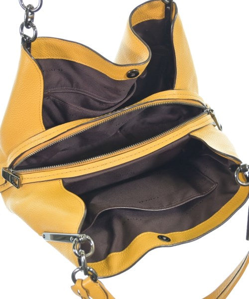 COACH กระเป๋าถือ