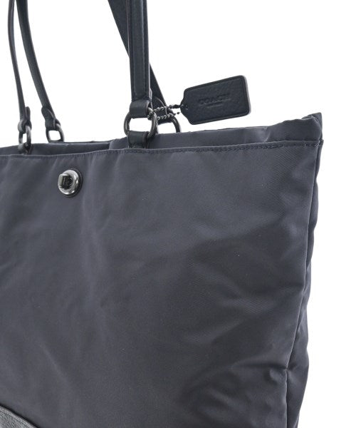 COACH กระเป๋าถือขนาดใหญ่