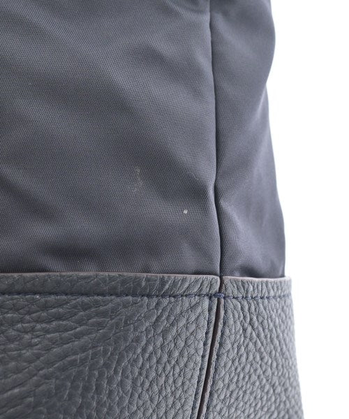 COACH กระเป๋าถือขนาดใหญ่