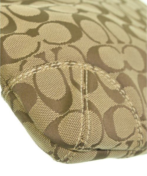 COACH กระเป๋าสะพาย