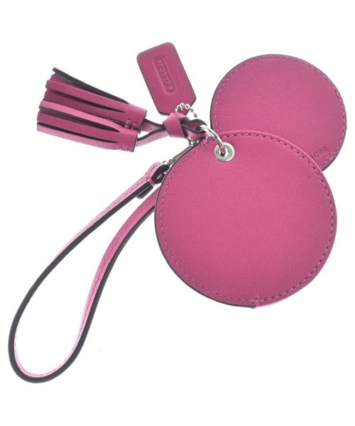 COACH เครื่องประดับบนกระเป๋า