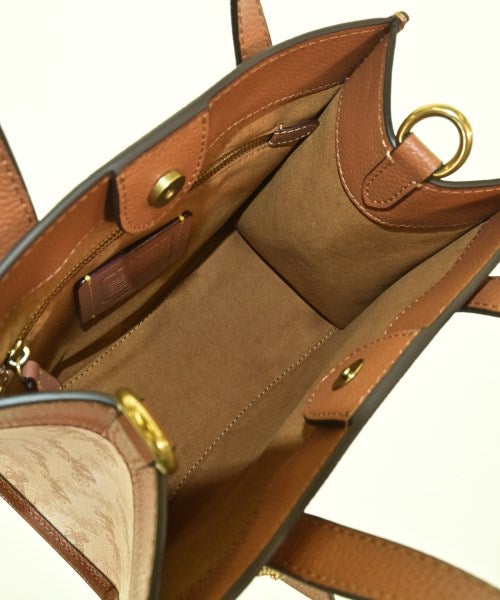 COACH กระเป๋าถือขนาดใหญ่