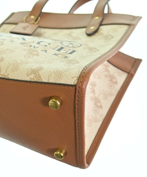 COACH กระเป๋าถือขนาดใหญ่