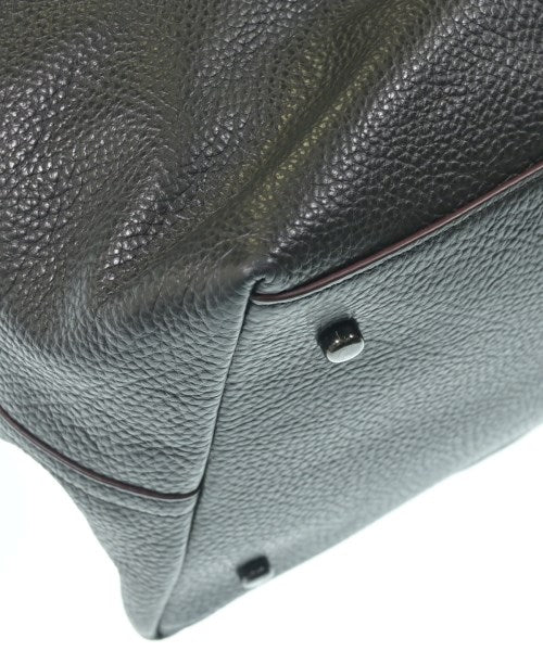 COACH กระเป๋าใส่อุปกรณ์ขนาดใหญ่