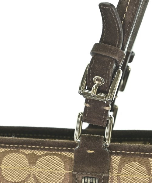COACH กระเป๋าถือขนาดใหญ่