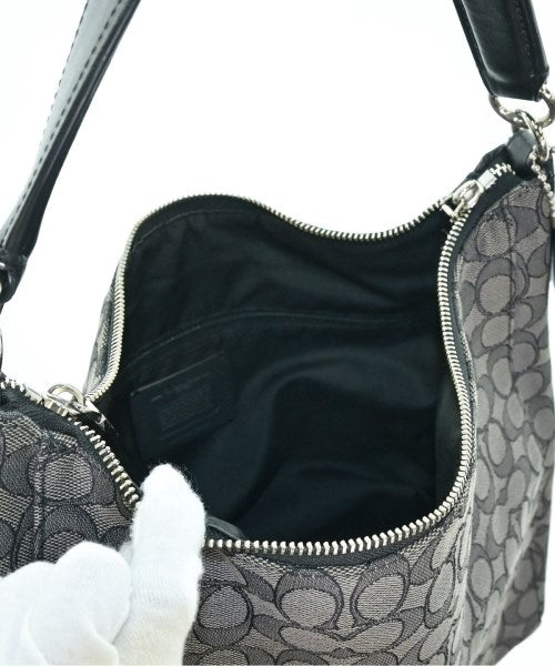 COACH กระเป๋าสะพาย
