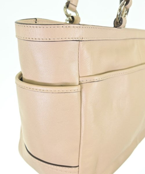 COACH กระเป๋าถือ