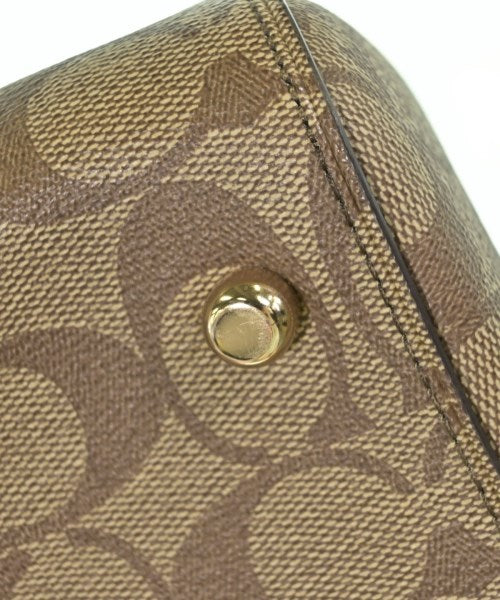 COACH กระเป๋าใส่อุปกรณ์ขนาดใหญ่