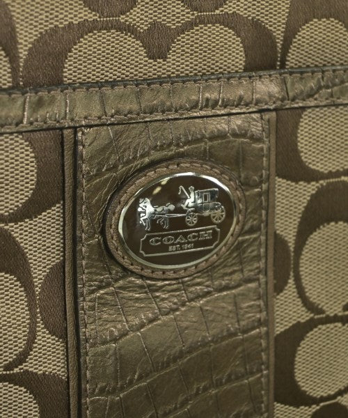 COACH กระเป๋าสะพาย