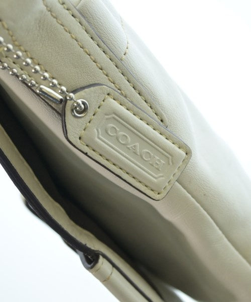 COACH กระเป๋าสะพาย