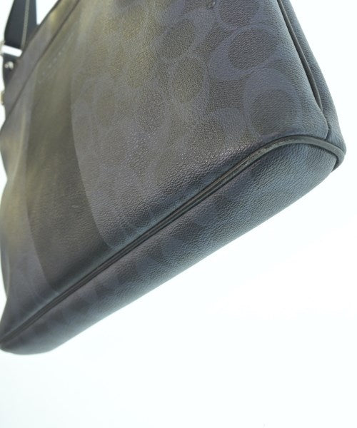 COACH กระเป๋าสะพาย