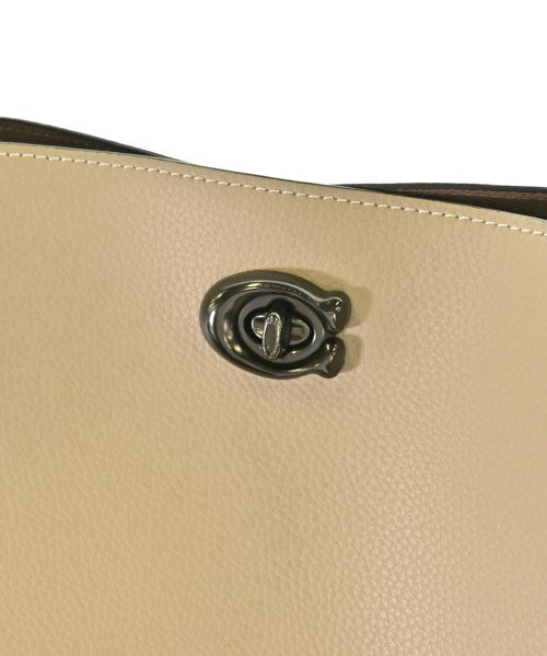 COACH กระเป๋าถือ