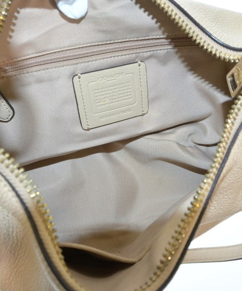 COACH กระเป๋าสะพาย