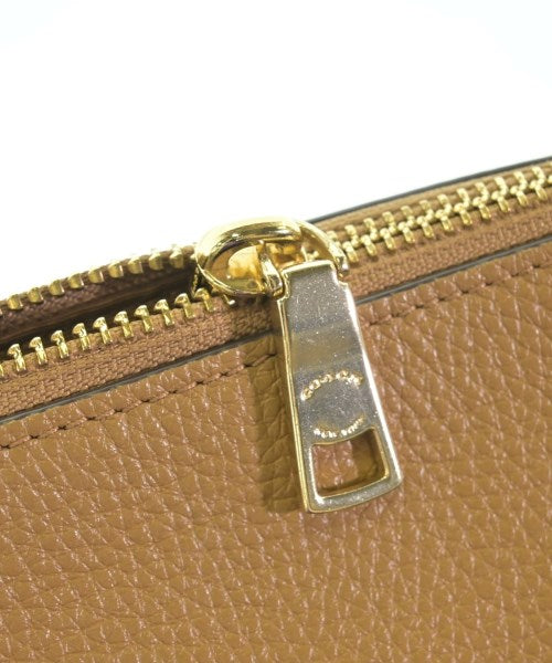 COACH กระเป๋าสะพาย