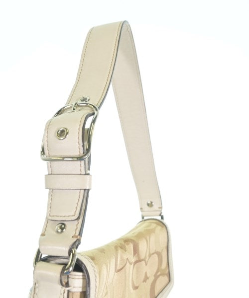 COACH กระเป๋าสะพาย