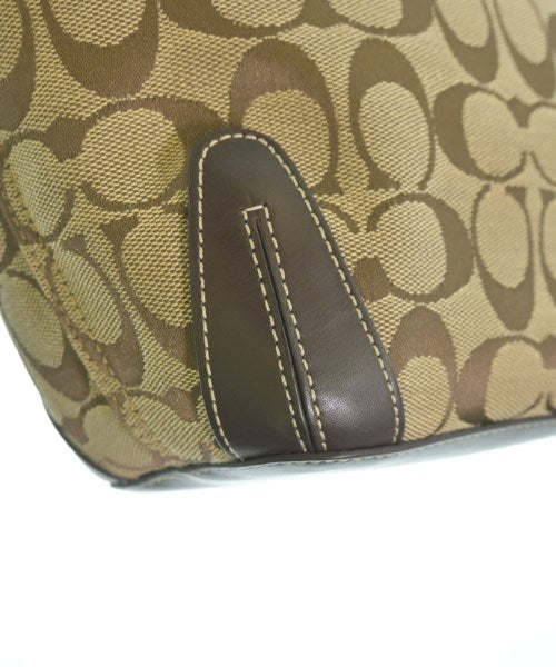 COACH กระเป๋าสะพาย