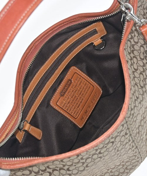 COACH กระเป๋าสะพาย