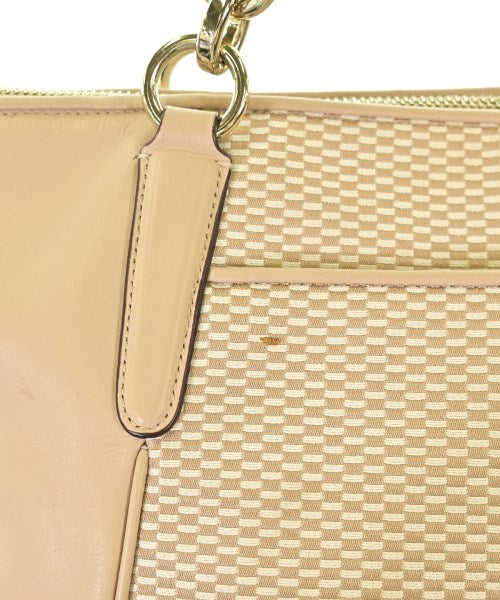 COACH กระเป๋าถือขนาดใหญ่