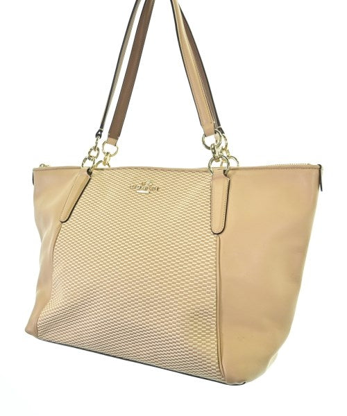 COACH กระเป๋าถือขนาดใหญ่