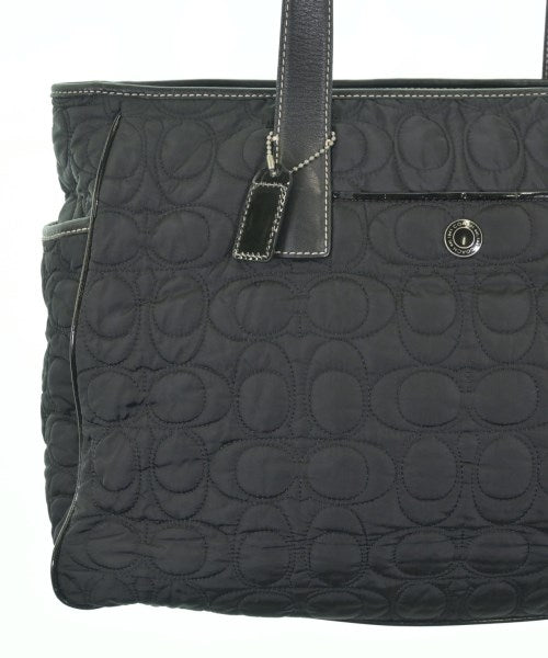 COACH กระเป๋าถือขนาดใหญ่