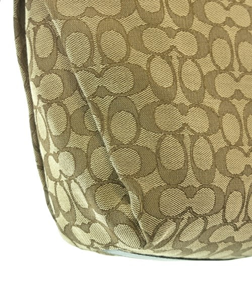 COACH กระเป๋าสะพาย