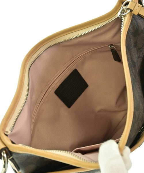 COACH กระเป๋าสะพาย