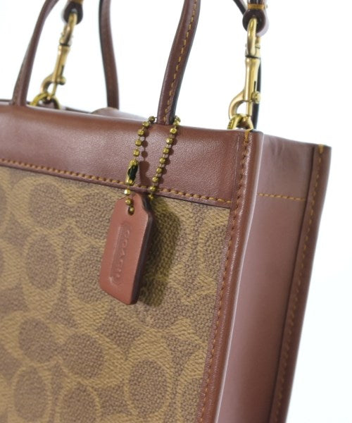 COACH กระเป๋าสะพาย