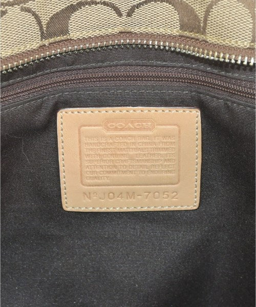 COACH กระเป๋าถือขนาดใหญ่