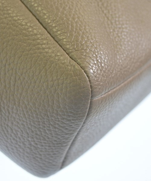 COACH กระเป๋าถือขนาดใหญ่