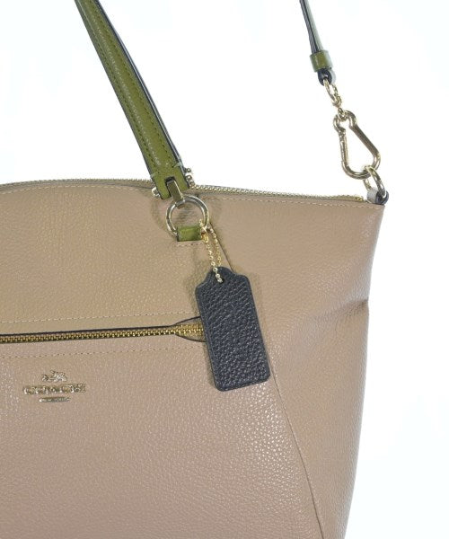COACH กระเป๋าถือขนาดใหญ่
