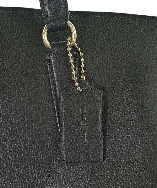 COACH กระเป๋าถือขนาดใหญ่