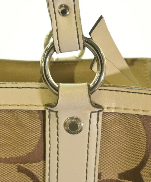COACH กระเป๋าถือขนาดใหญ่