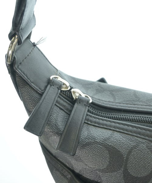 COACH กระเป๋าสะพาย