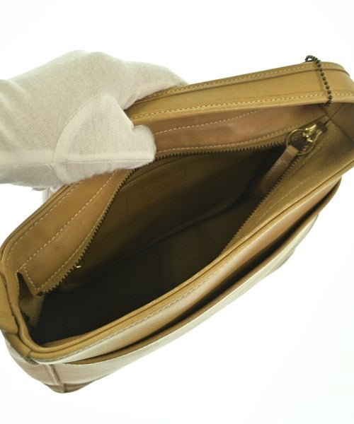 COACH กระเป๋าสะพาย