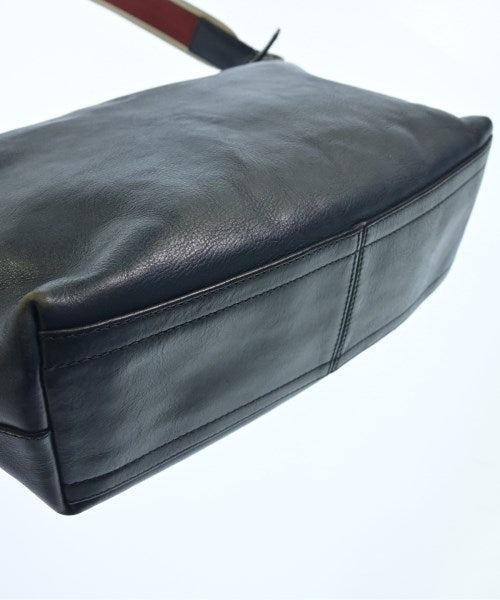 COACH กระเป๋าสะพาย