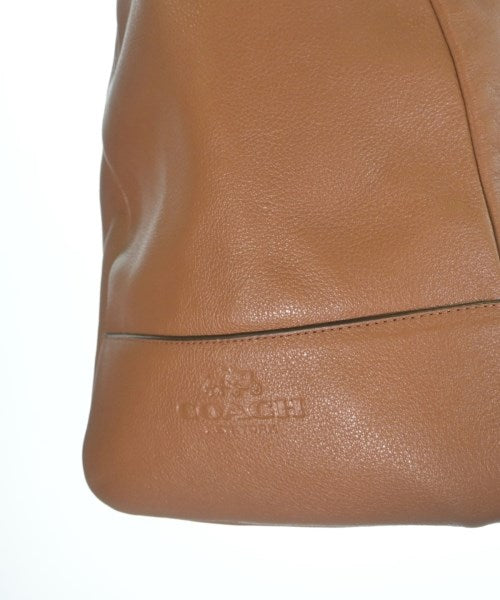 COACH กระเป๋าใส่อุปกรณ์ขนาดใหญ่